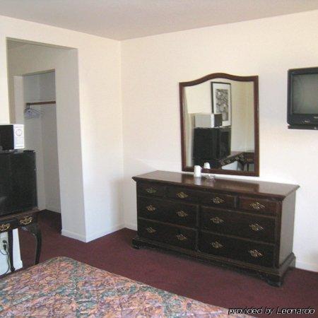 Mission Motel Линвуд Номер фото